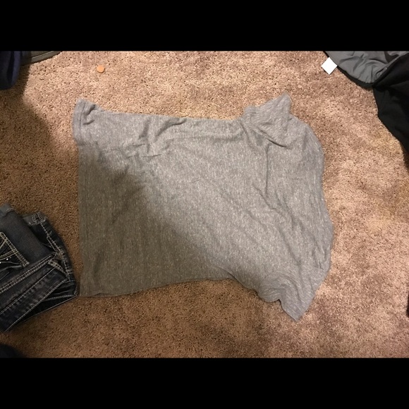 π΄π’π‘βπππ‘ππ πππ’ππ π‘-π βπππ‘ - Picture 5 of 6